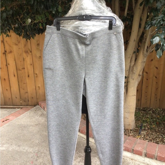 StJohn BNWT Grey Melange Zipper Ankle Pants (Size 16) $695+ MADE IN USA! - Picture 4 of 13